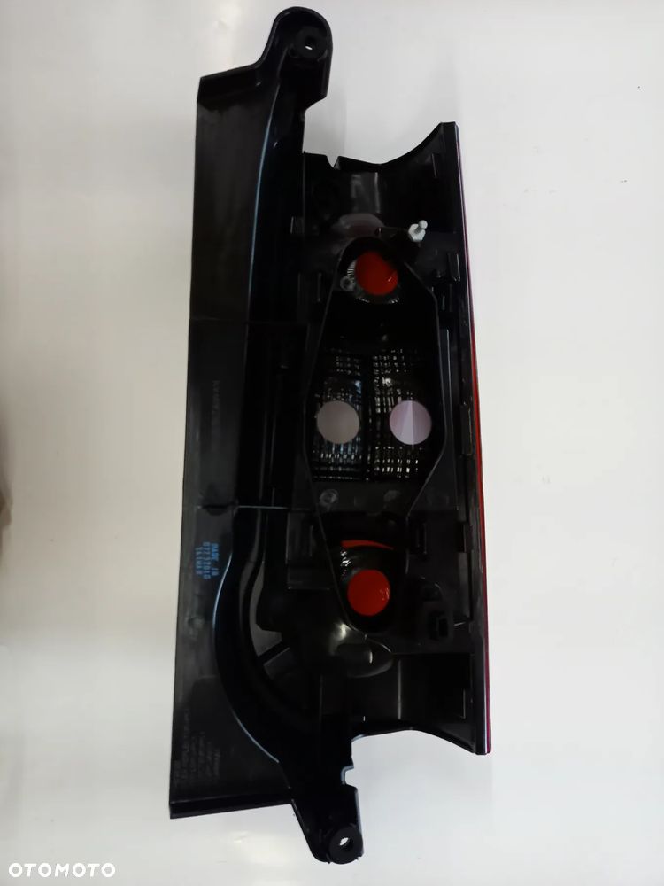 LAMPA TYLNA BERLINGO PARTNER 12-18 2D NOWA - 2