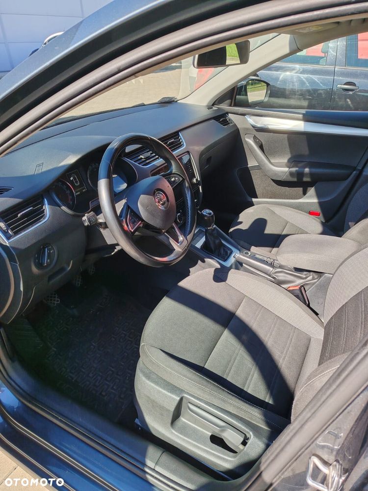 Skoda Octavia 2.0 TDI SCR Ambition - 3