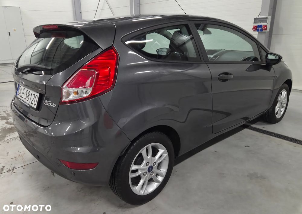 Ford Fiesta 1.0 Start-Stop Champions Edition - 4