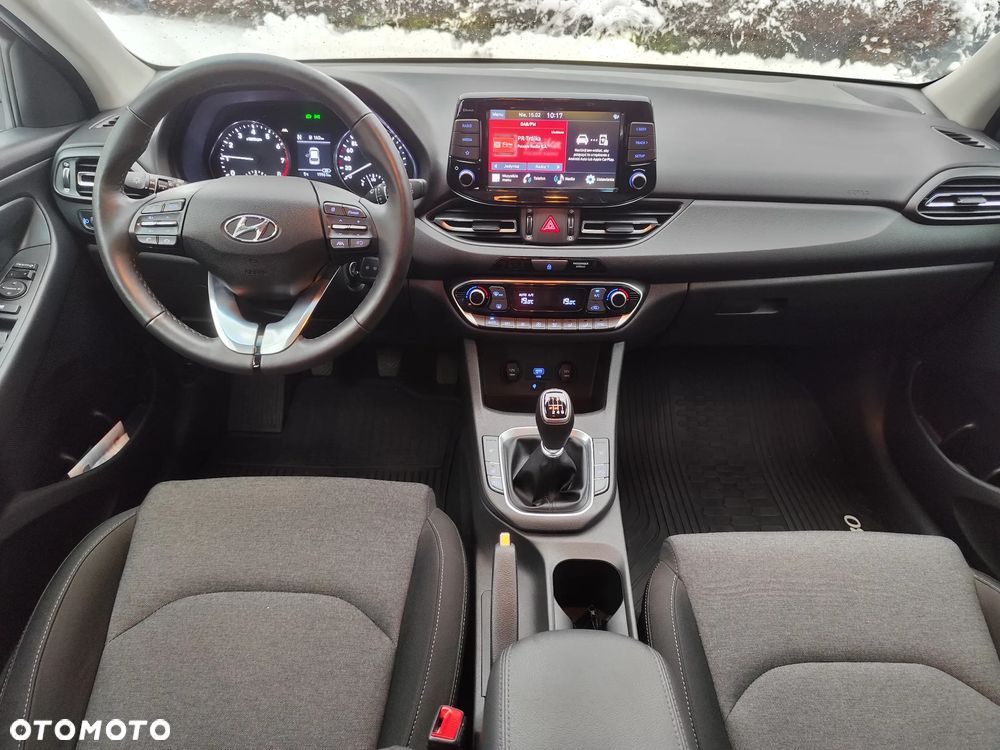 Hyundai i30 1.5 T-GDI 48V-Hybrid Advantage - 12
