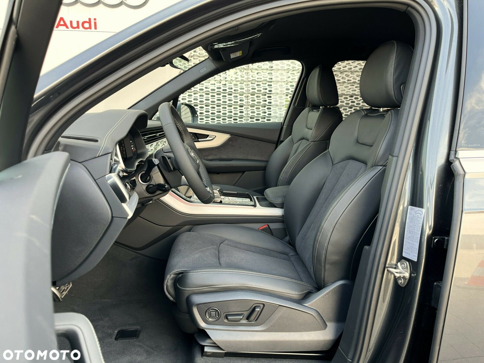 Audi Q7 - 16