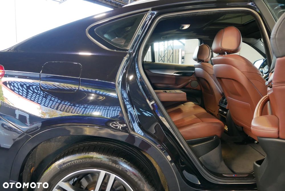 BMW X6 - 11