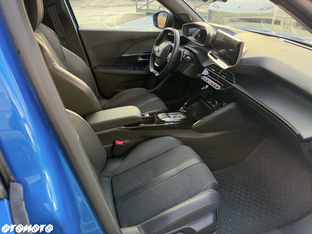 Peugeot 2008 - 6