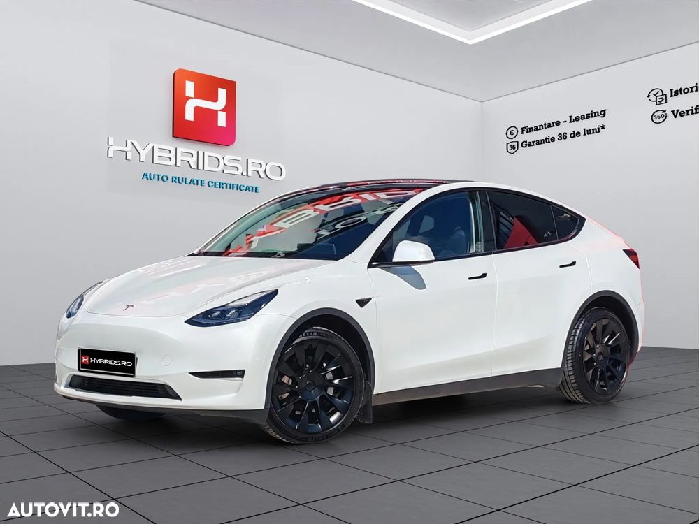 Tesla Model Y Long Range Dual Motor AWD - 1
