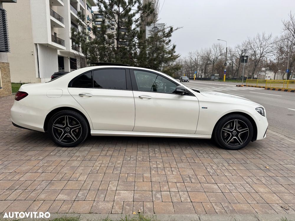 Mercedes-Benz E 300 de T 9G-TRONIC AMG Line - 8