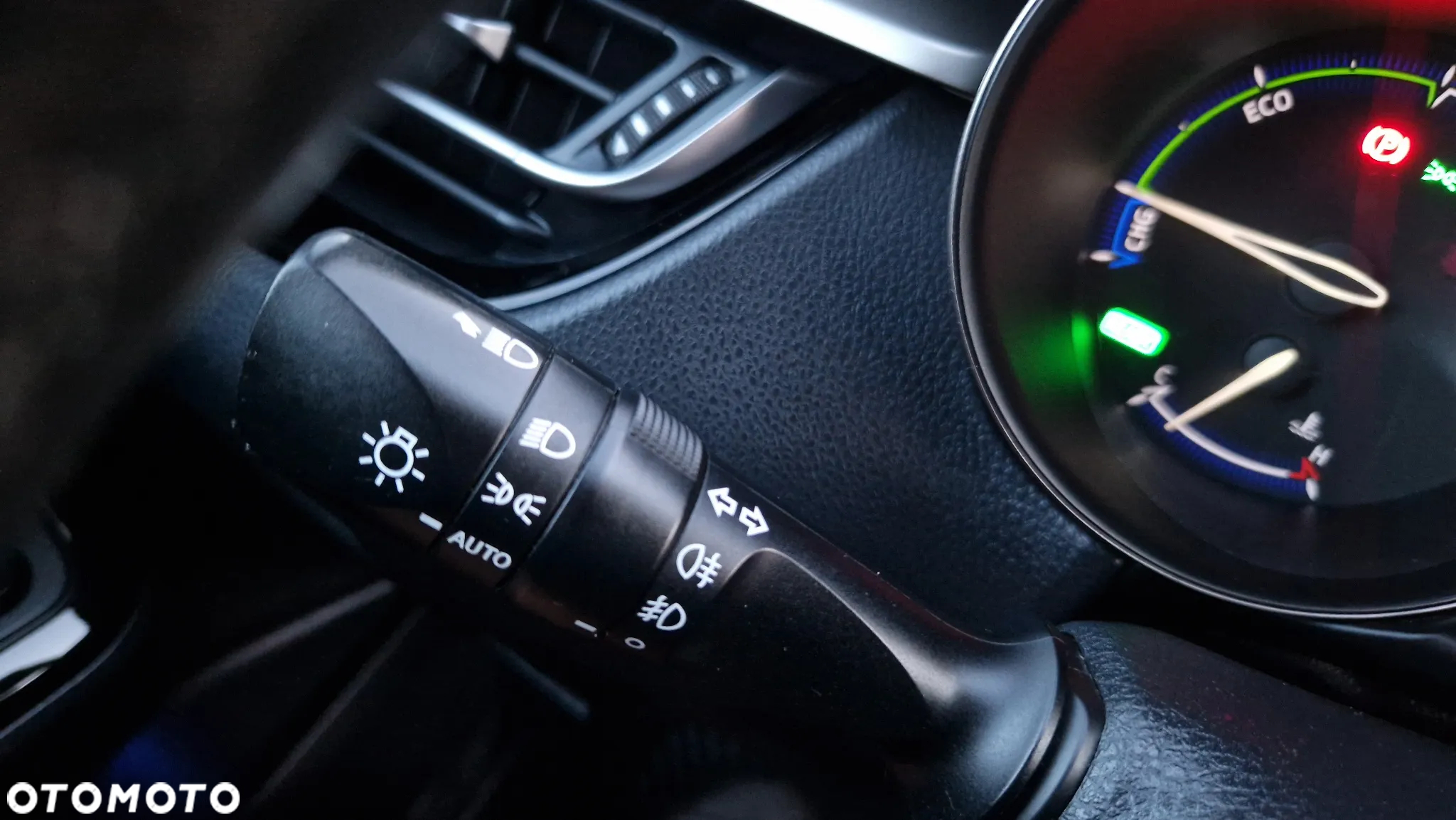 Toyota C-HR 1.8 Hybrid Comfort - 19