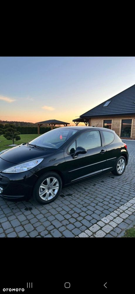 Peugeot 207 - 6