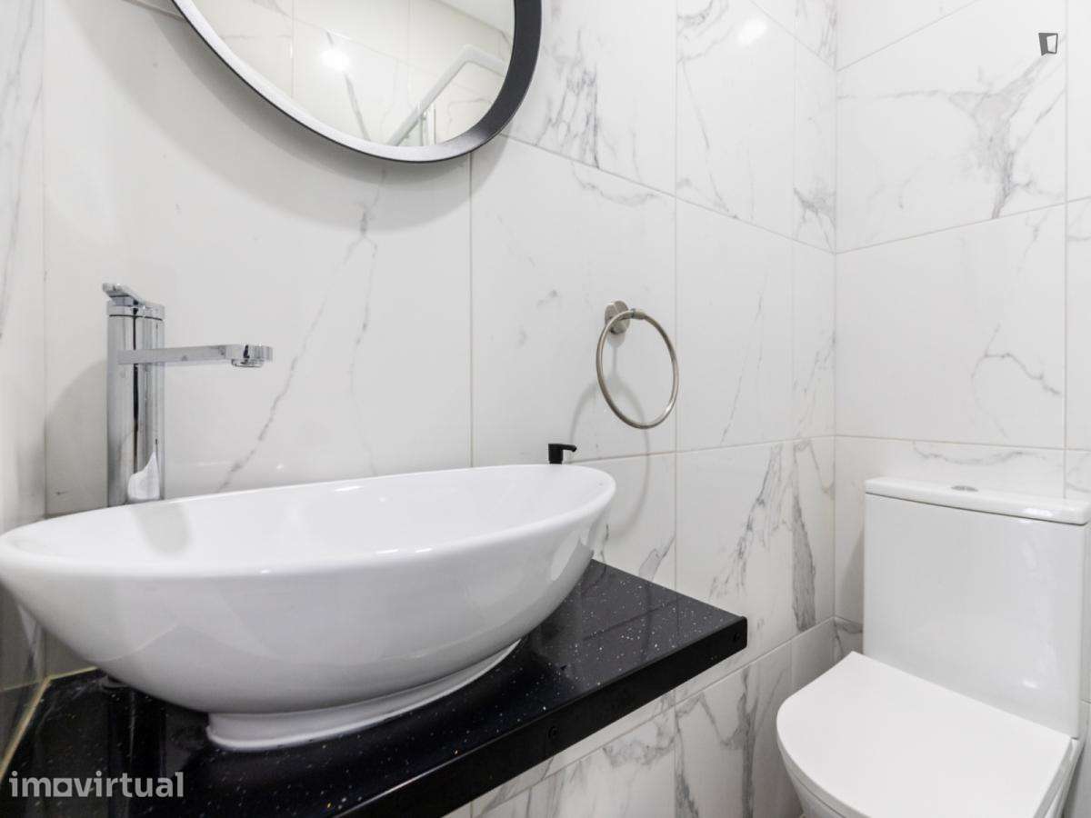 Apartamento com 3 quartos - localizado em Faro - Grande imagem: 5/21