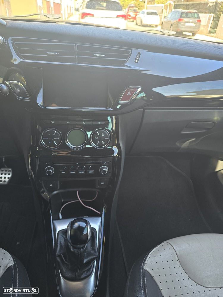 Citroën DS3 1.6 HDi Airdream Sport Chic - 10