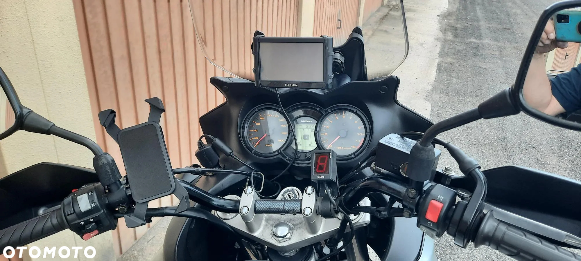 Suzuki DL - 3