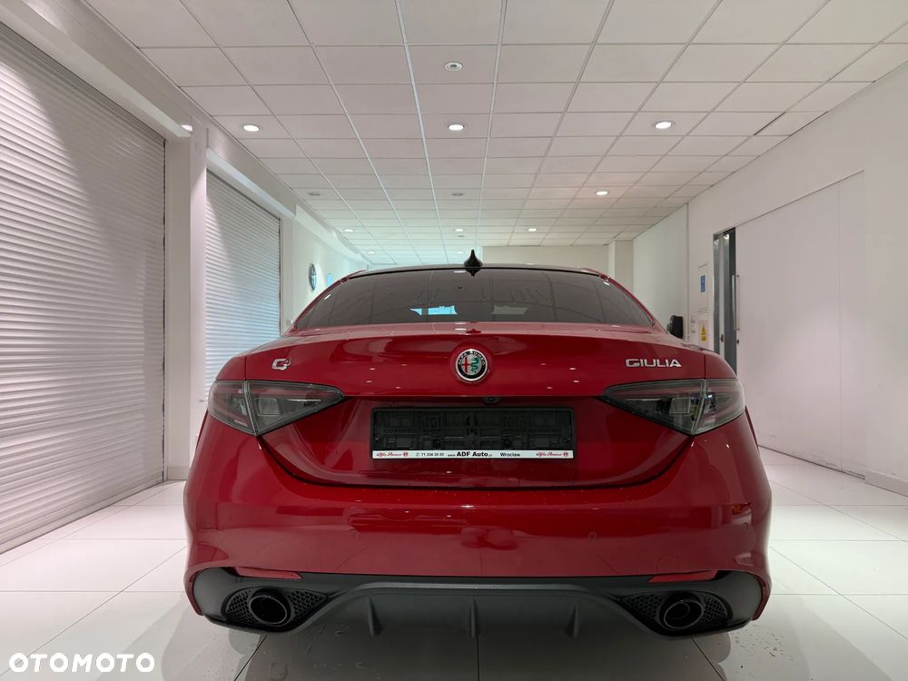 Alfa Romeo Giulia 2.0 Turbo Veloce Q4 - 6