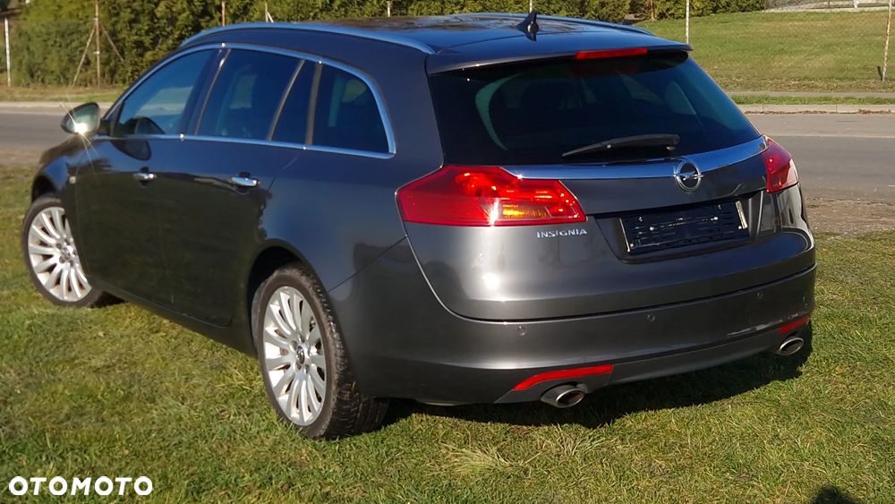 Opel Insignia 2.8 V6 Turbo 4x4 Automatik Cosmo - 4