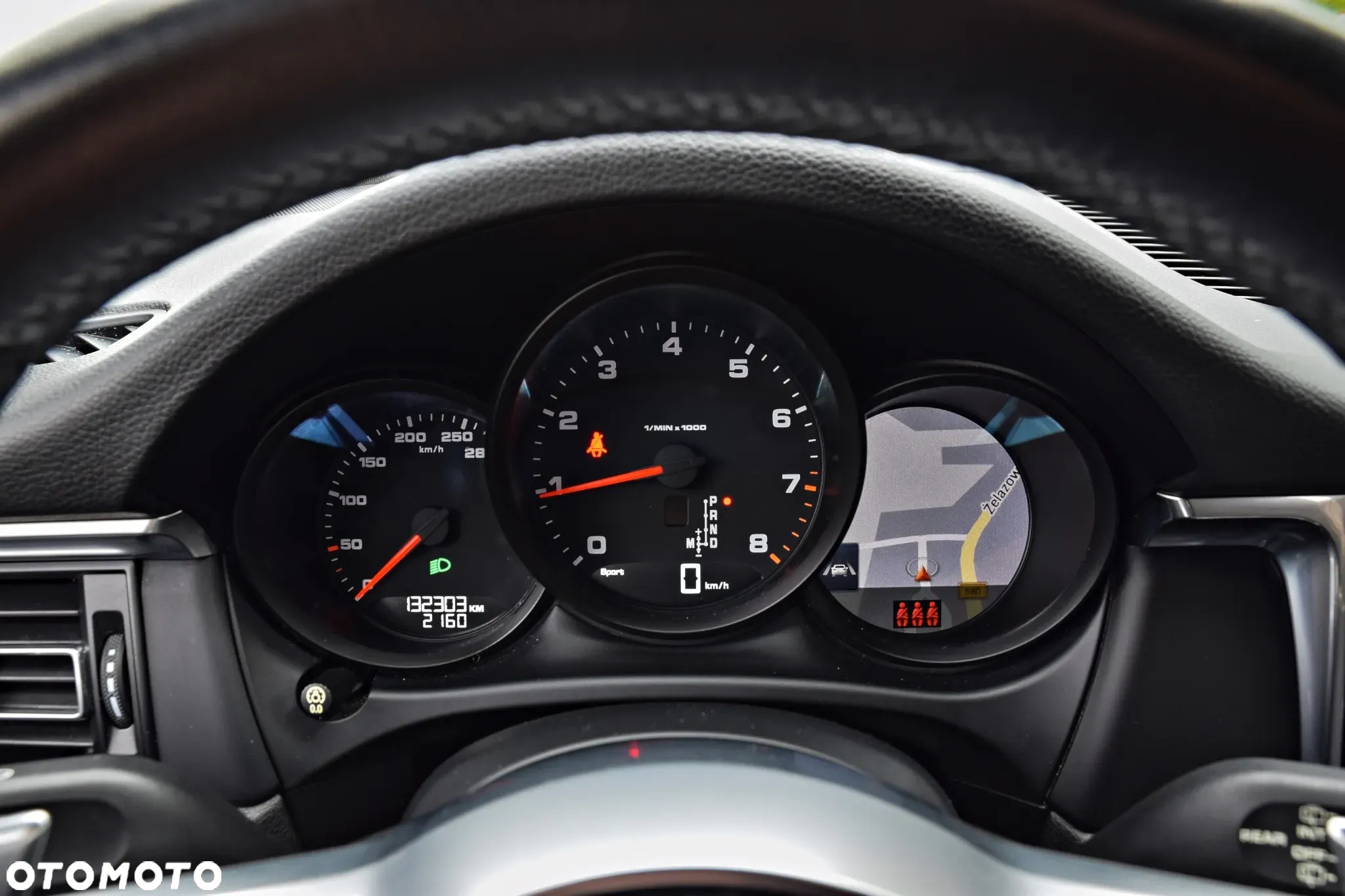 Porsche Macan Standard - 39