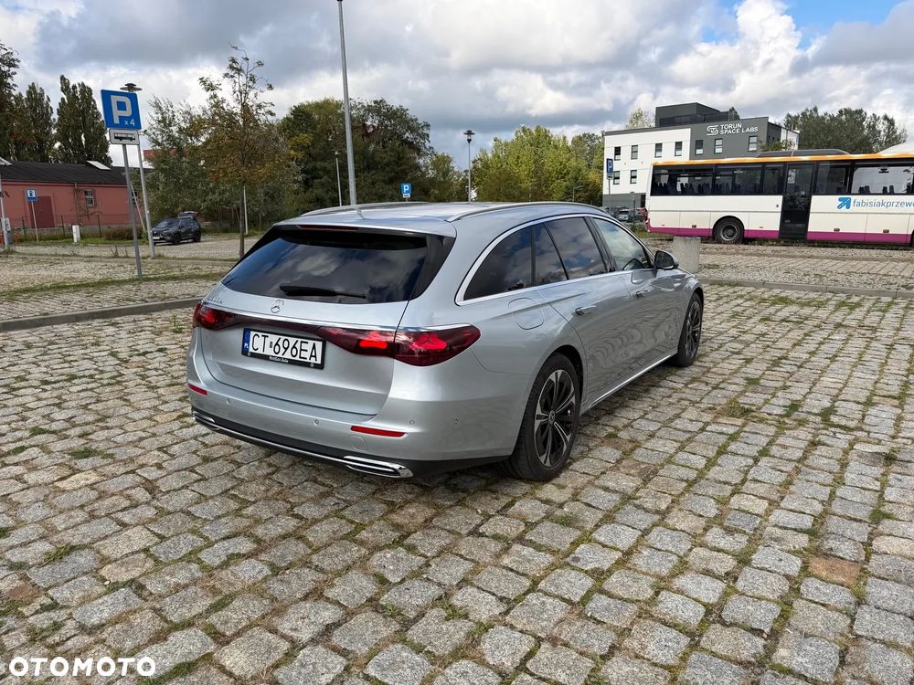 Mercedes-Benz Klasa E 300 Exclusive - 7