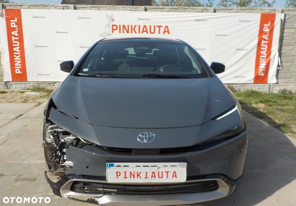 Toyota Prius - 3