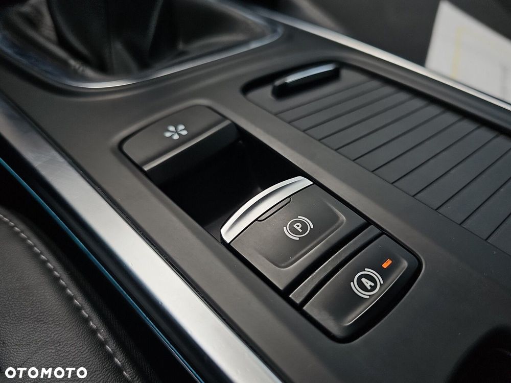 Renault Megane 1.3 TCe FAP Intens - 24