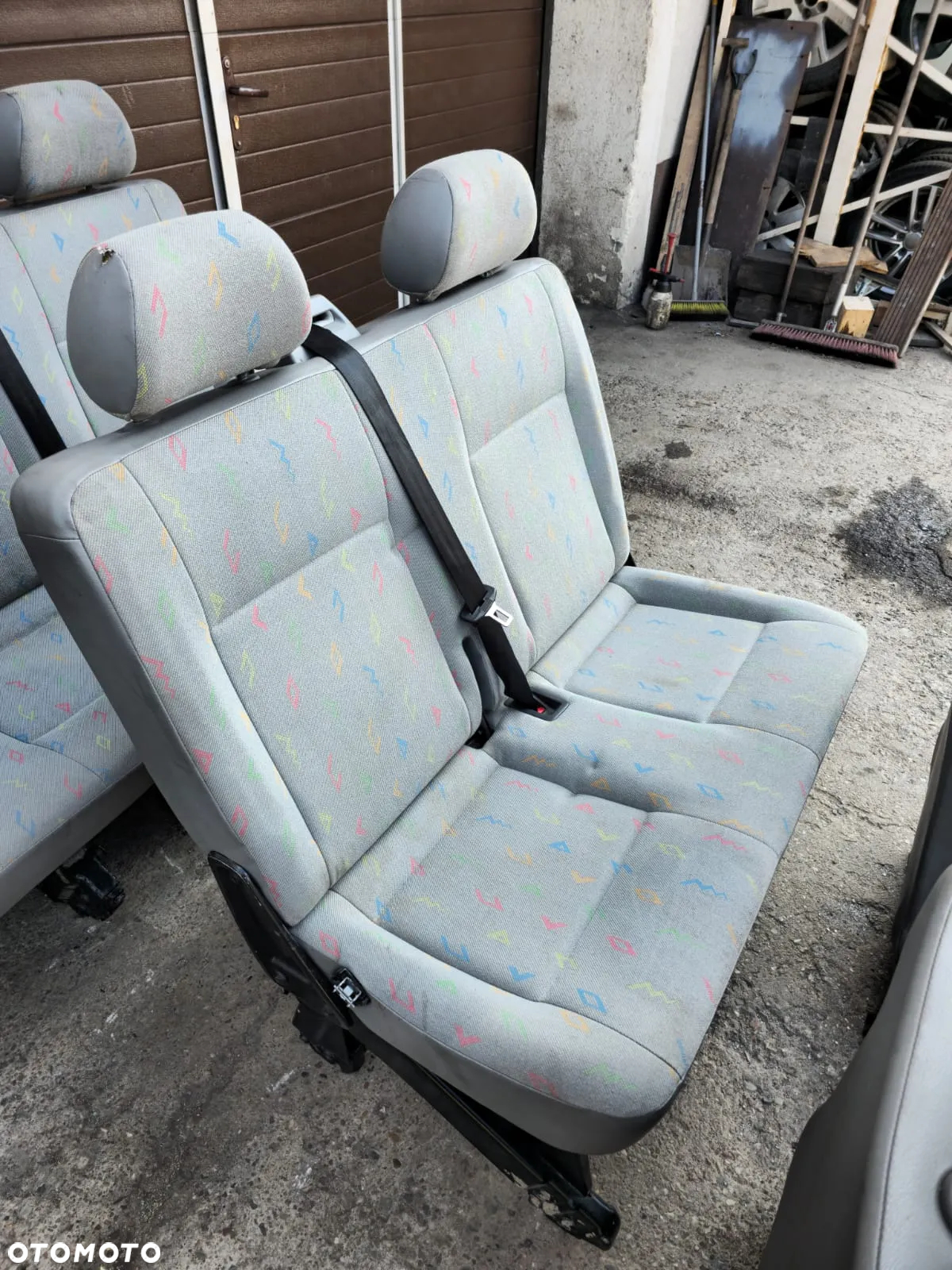 INKA Fotele  grzane kanapa 7os. VW T5 transporter czesci - 5
