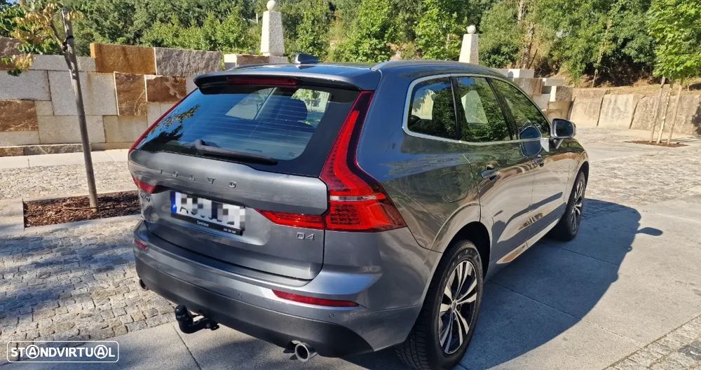 Volvo XC 60 2.0 D4 Momentum Plus Geartronic - 7