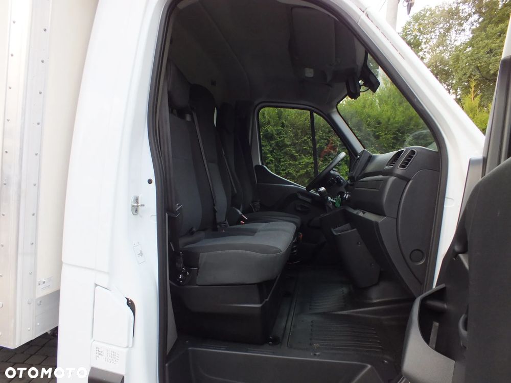 Renault Master - 25