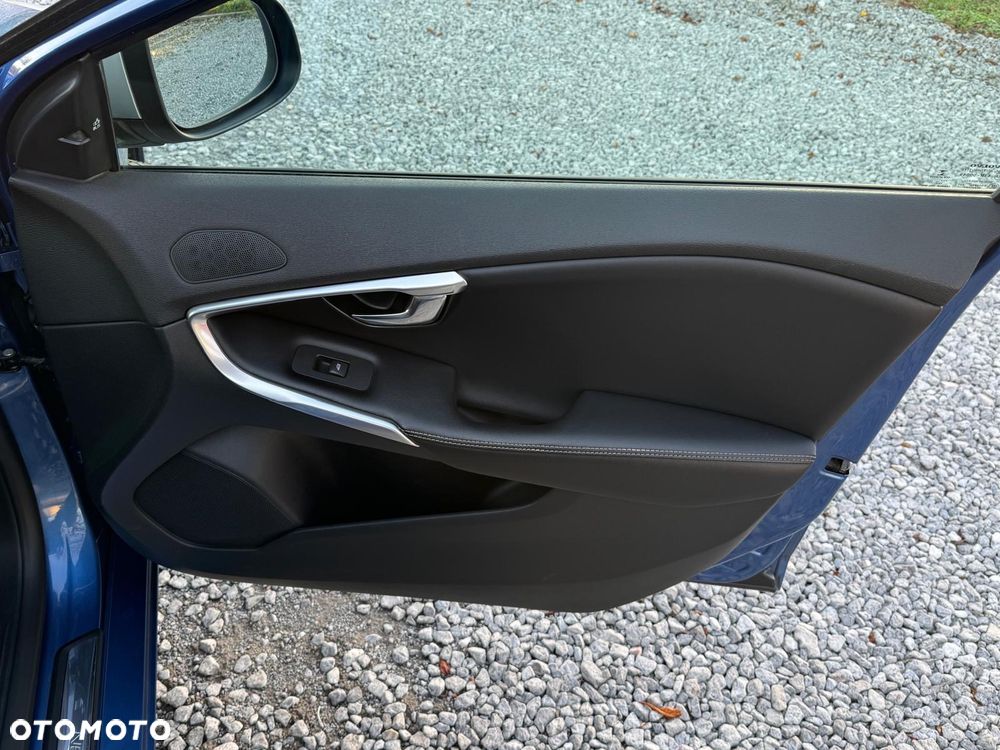 Volvo V40 D2 Drive-E Kinetic - 22