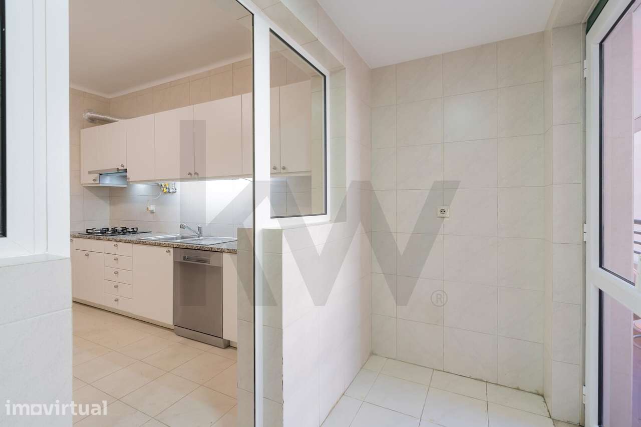 Apartamento T3 em Condomínio Privado – Parque dos Príncipes - Grande imagem: 3/38