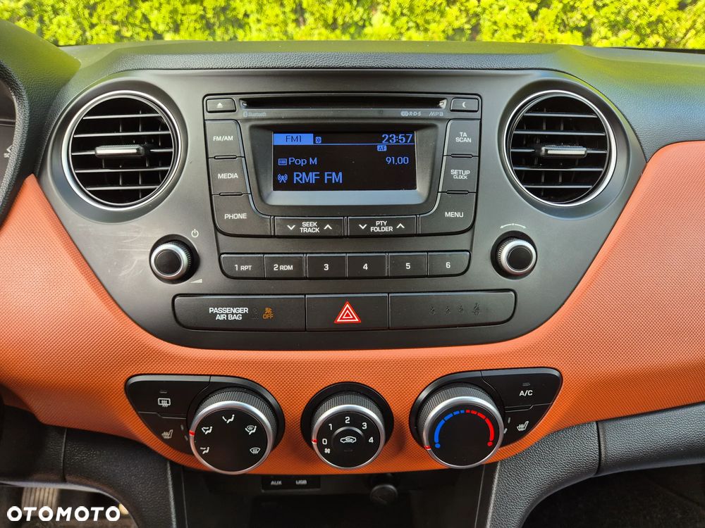 Hyundai i10 1.2 Premium - 36
