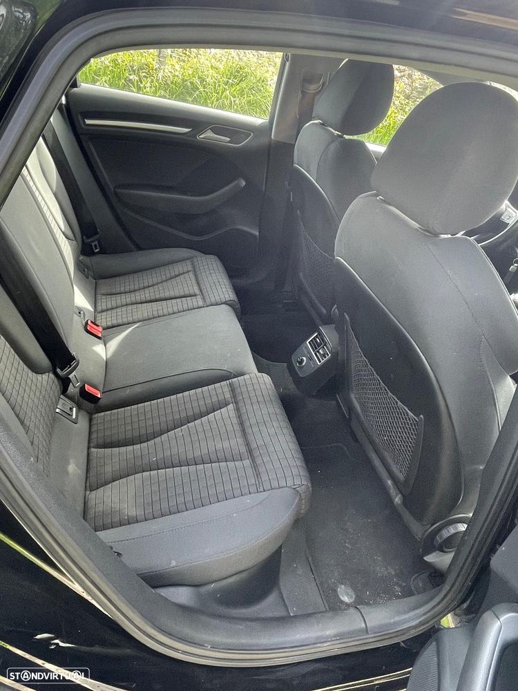 Audi A3 Limousine 1.6 TDI (clean diesel) S line Sport Pack - 14