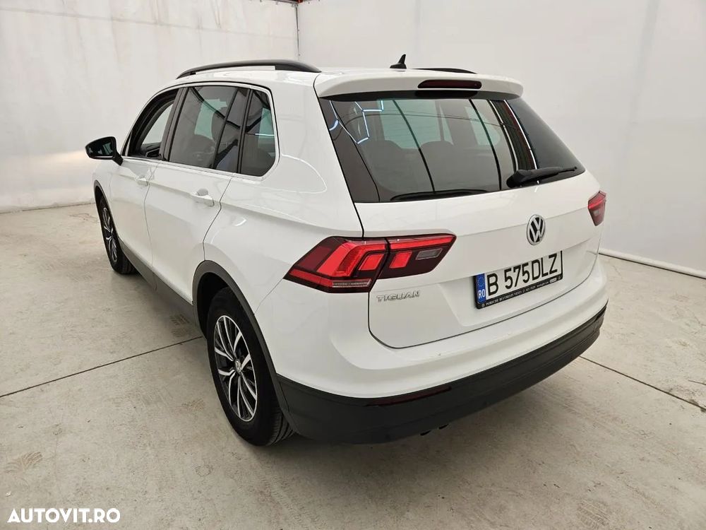 Volkswagen Tiguan 2.0 TDI DPF DSG Comfortline - 2