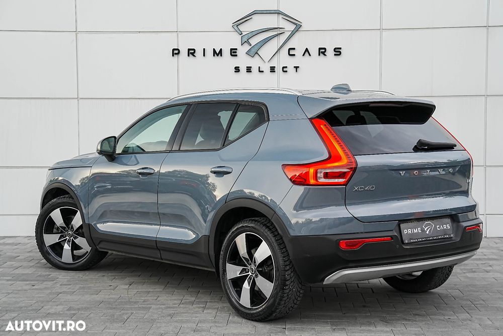 Volvo XC 40 B4 B DKG Momentum Pro - 3