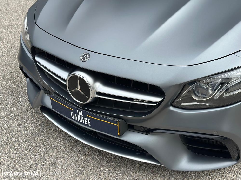 Mercedes-Benz E 63 AMG S 4-Matic+ - 44