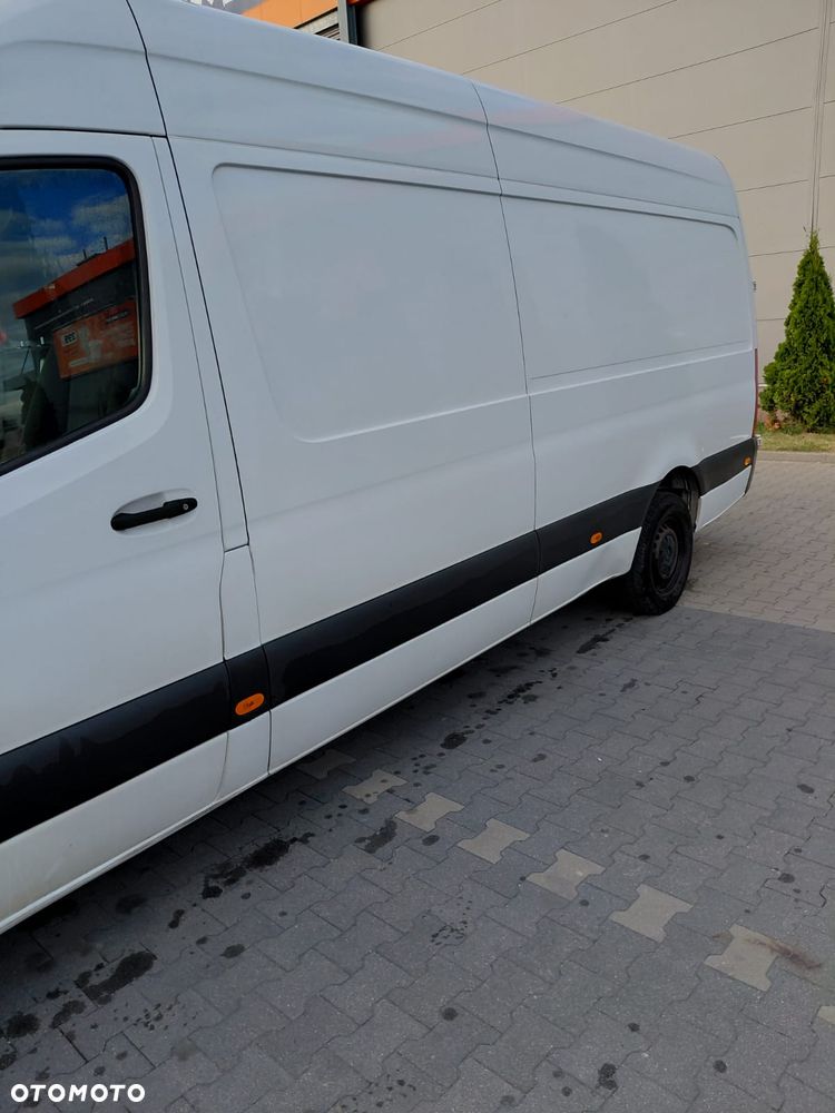 Mercedes-Benz Sprinter - 7