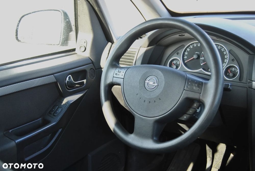 Opel Meriva 1.4 - 10