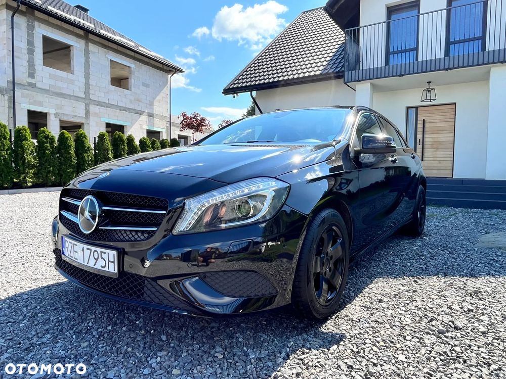 Mercedes-Benz Klasa A 180 BlueEfficiency Edition - 24