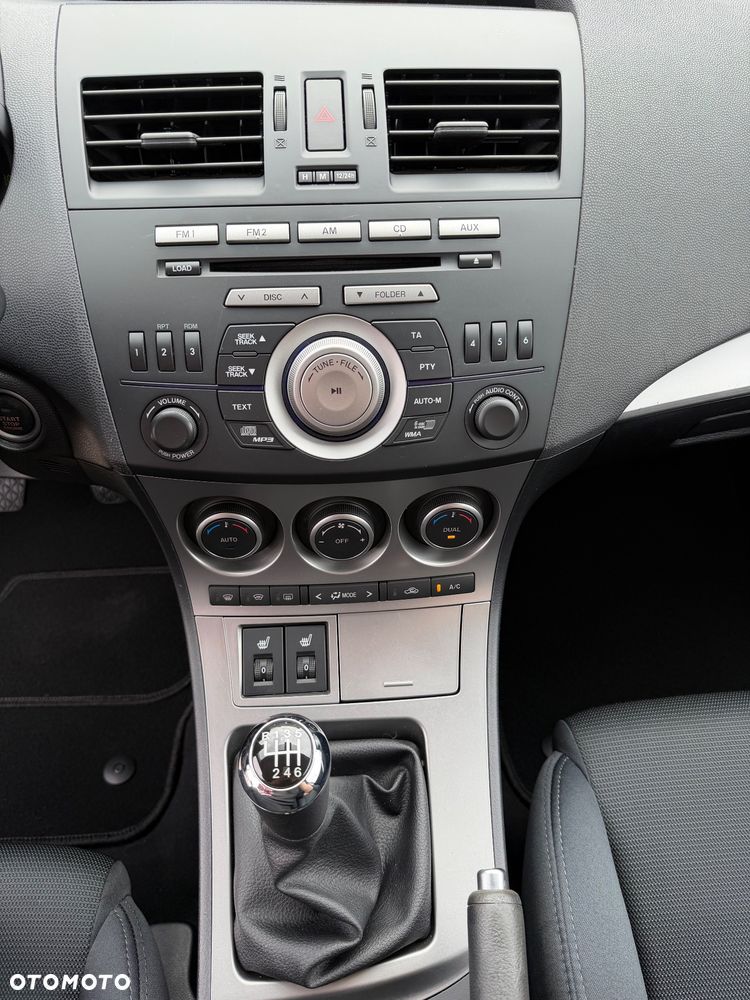 Mazda 3 2.0 Sport - 13