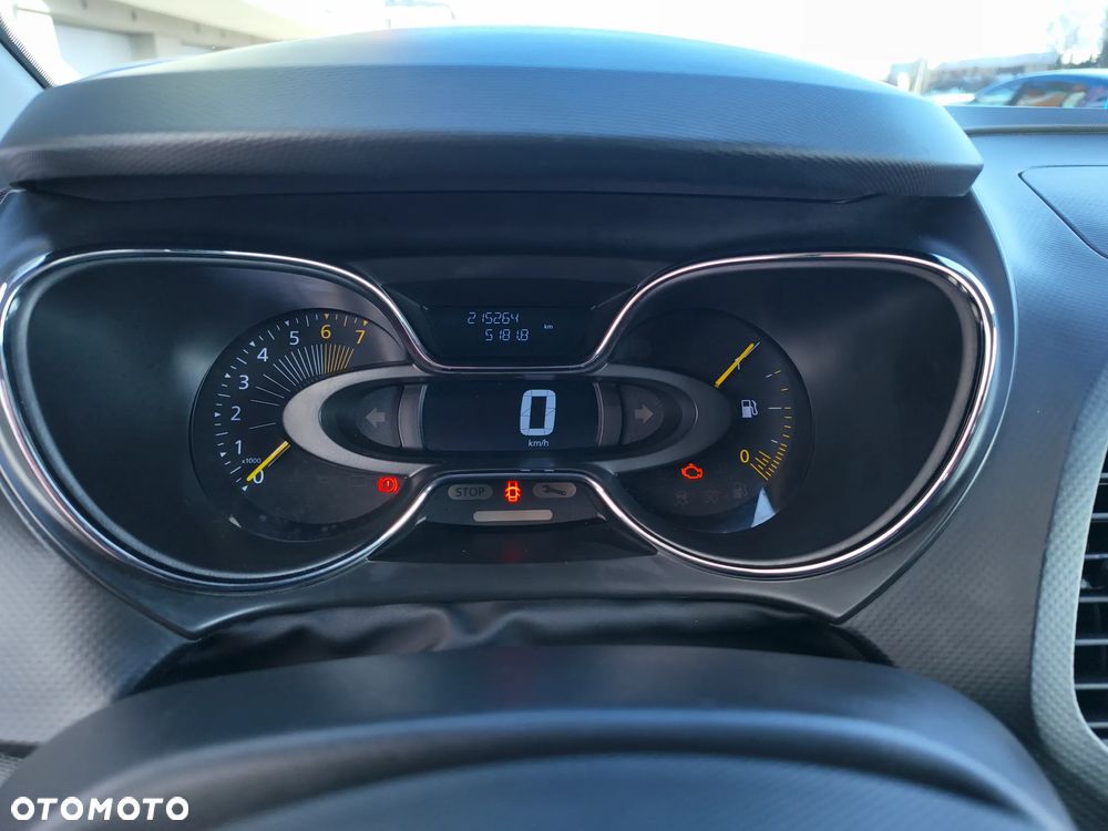 Renault Captur - 17