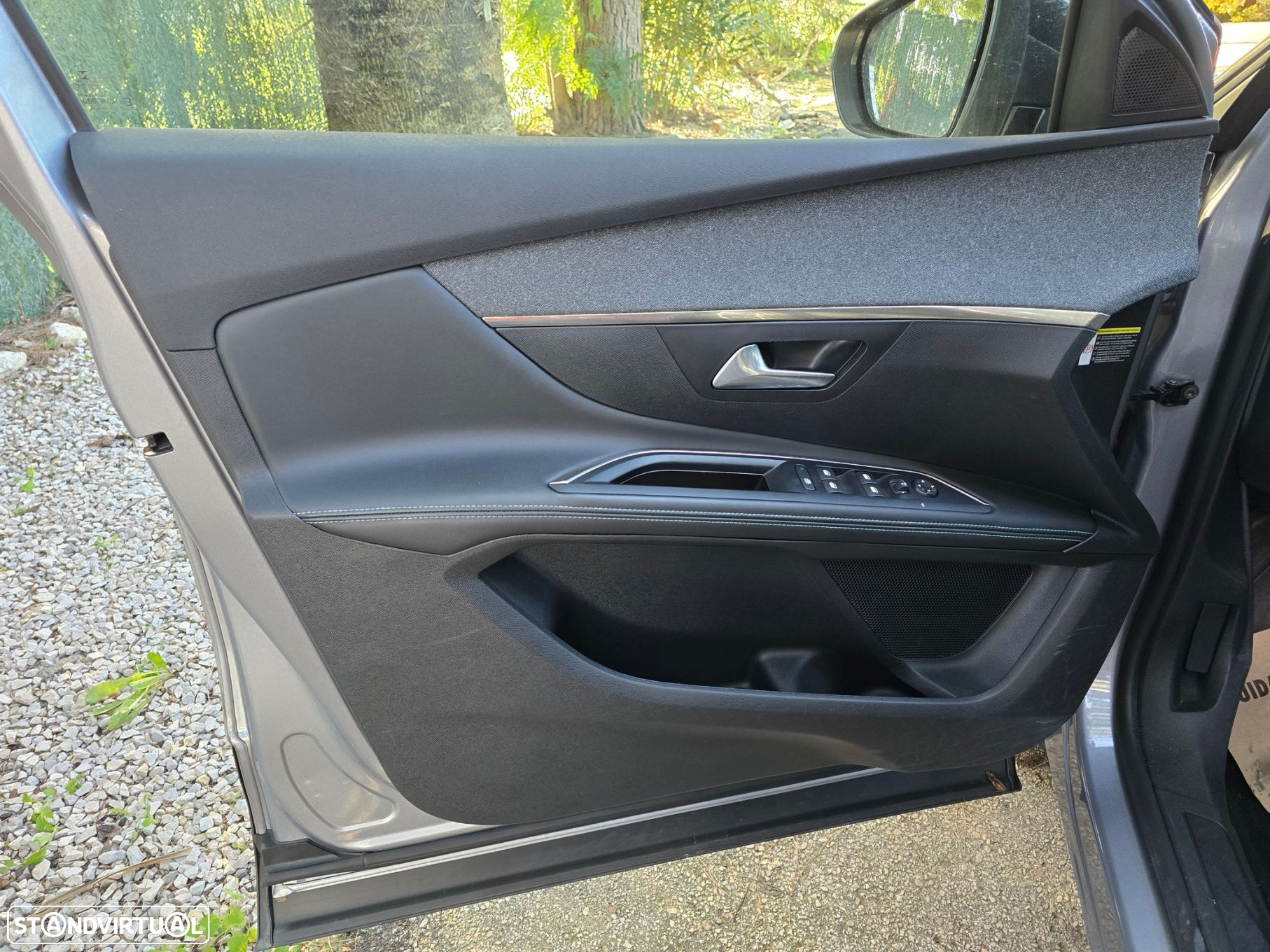 Peugeot 5008 - 4