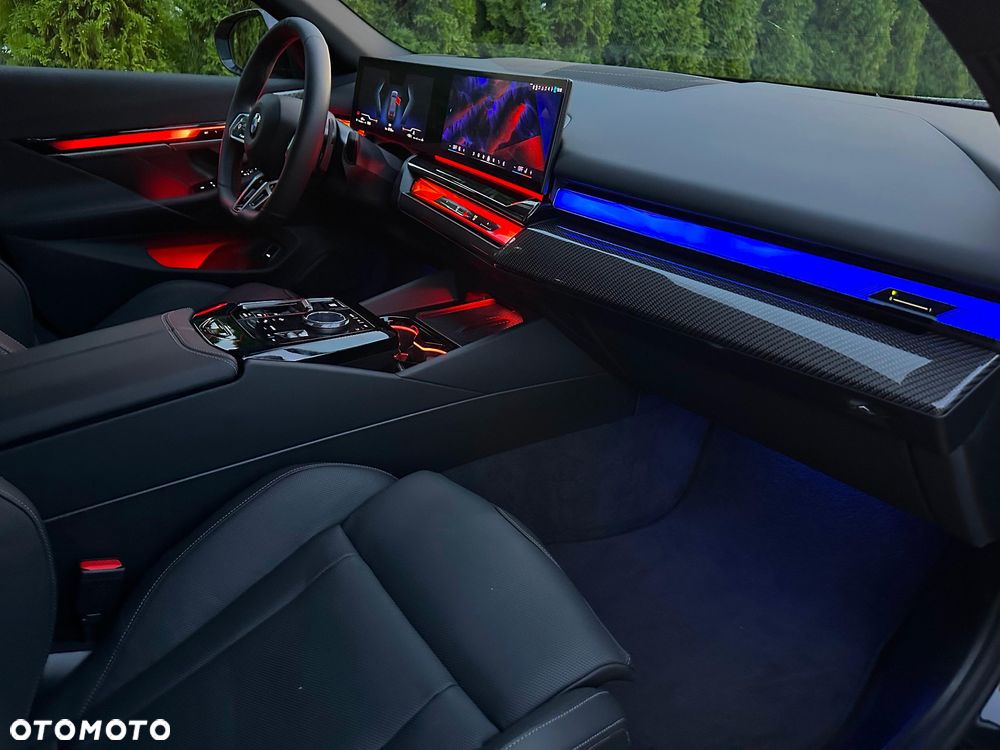 BMW Seria 5 - 35