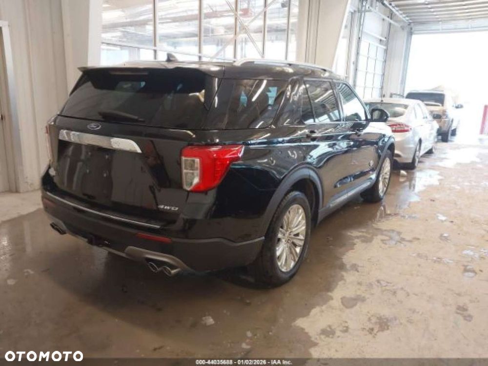 Ford Explorer - 3