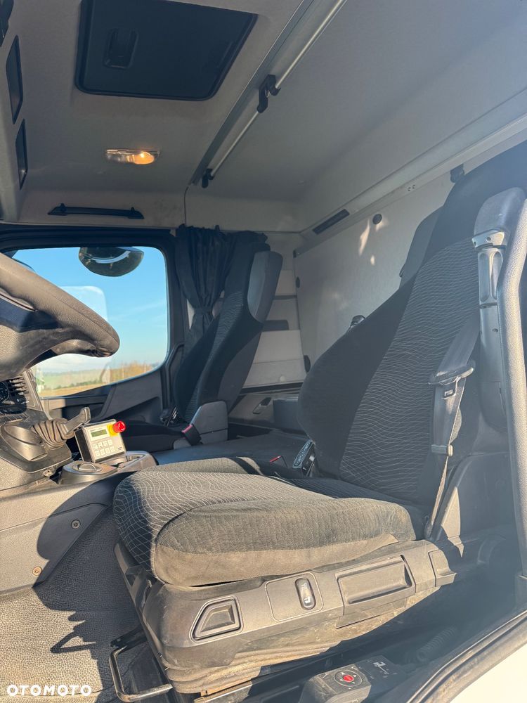 Mercedes-Benz AROCS - 24