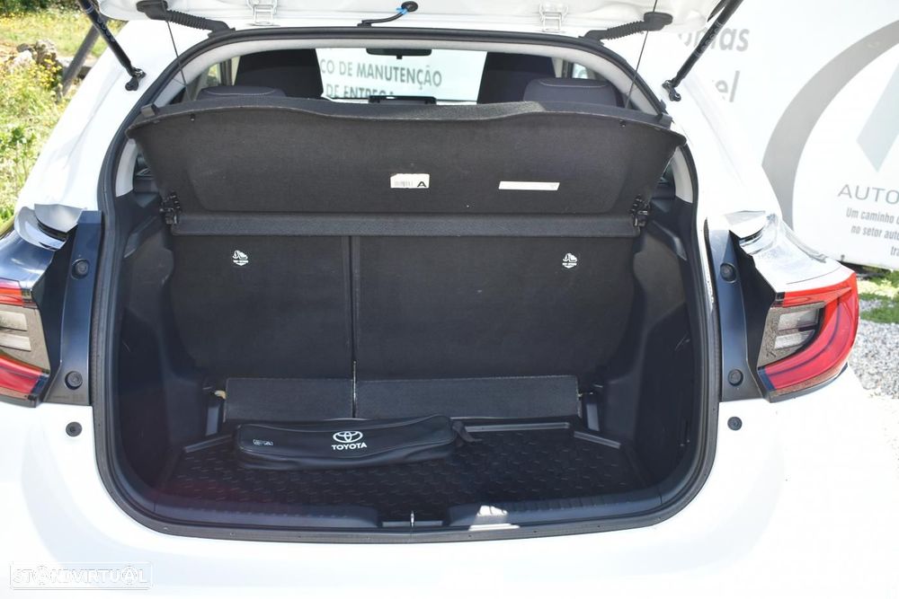 Toyota Yaris 1.5 HDF Exclusive - 16