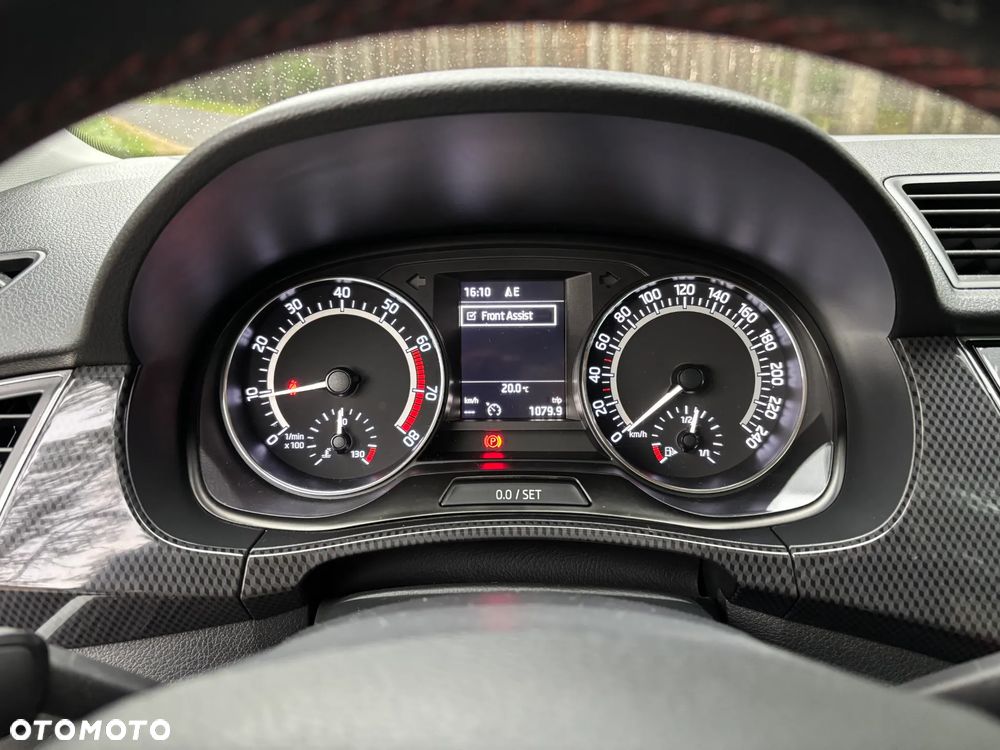 Skoda Fabia 1.2 TSI Monte Carlo - 21
