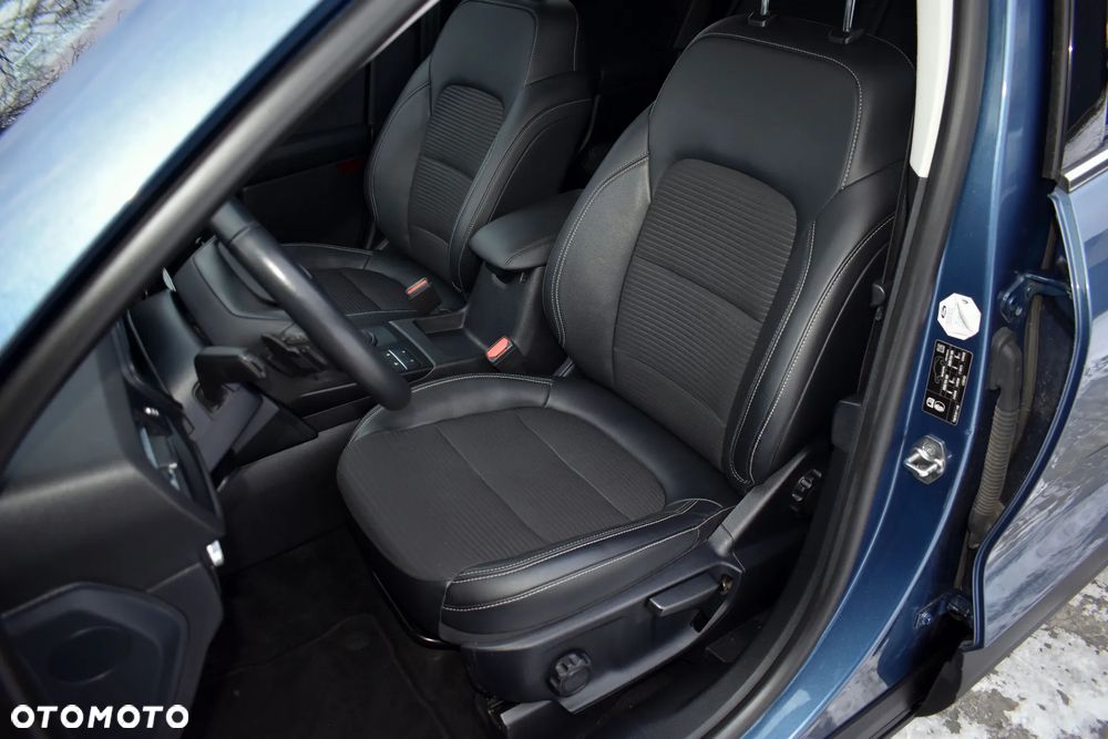 Ford Kuga 2.0 EcoBlue 4x4 TITANIUM X - 26