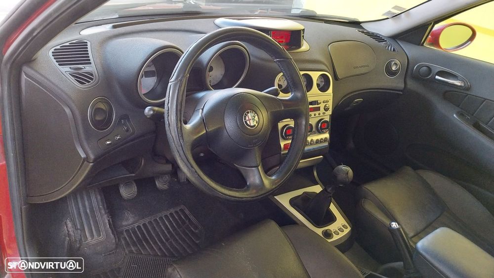 Alfa Romeo 147 1.9 JTD Progression - 6