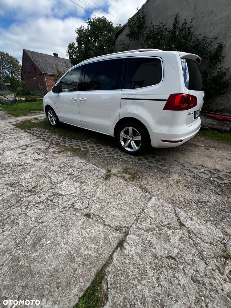 Volkswagen Sharan 2.0 TDI Highline - 4