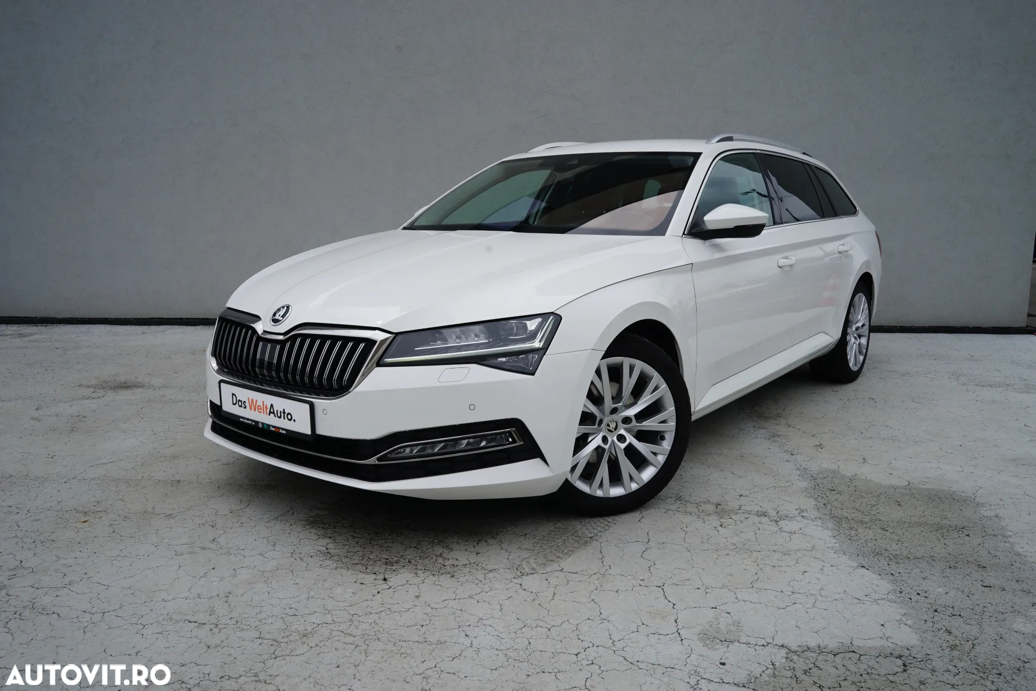 Skoda Superb Combi 2.0 TDI 4X4 DSG Style - 2