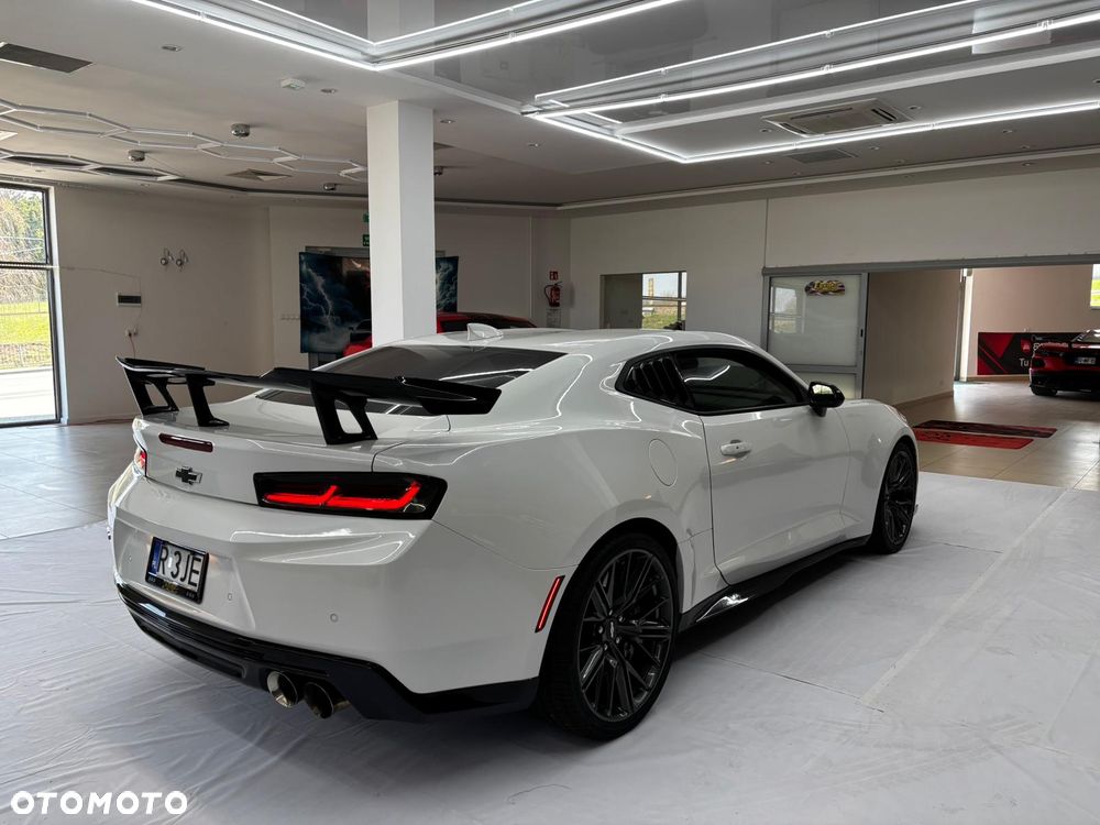 Chevrolet Camaro - 6