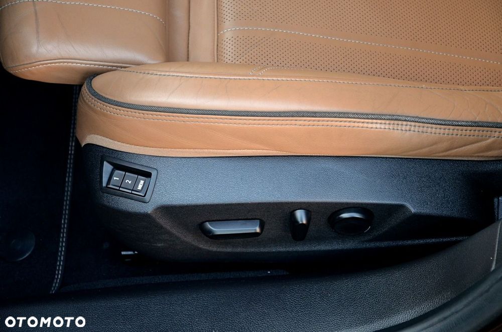 Opel Insignia - 18
