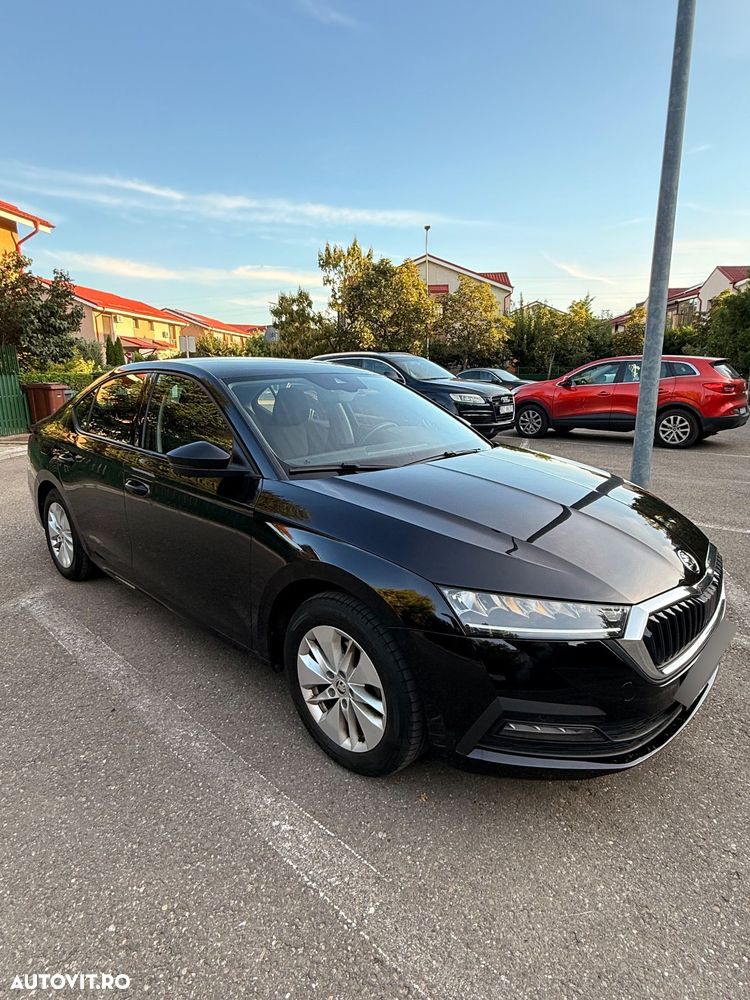Skoda Octavia 2.0 TDI DSG Ambition - 13