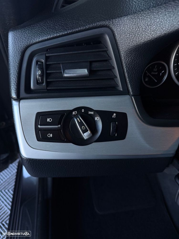 BMW 525 d Auto - 14