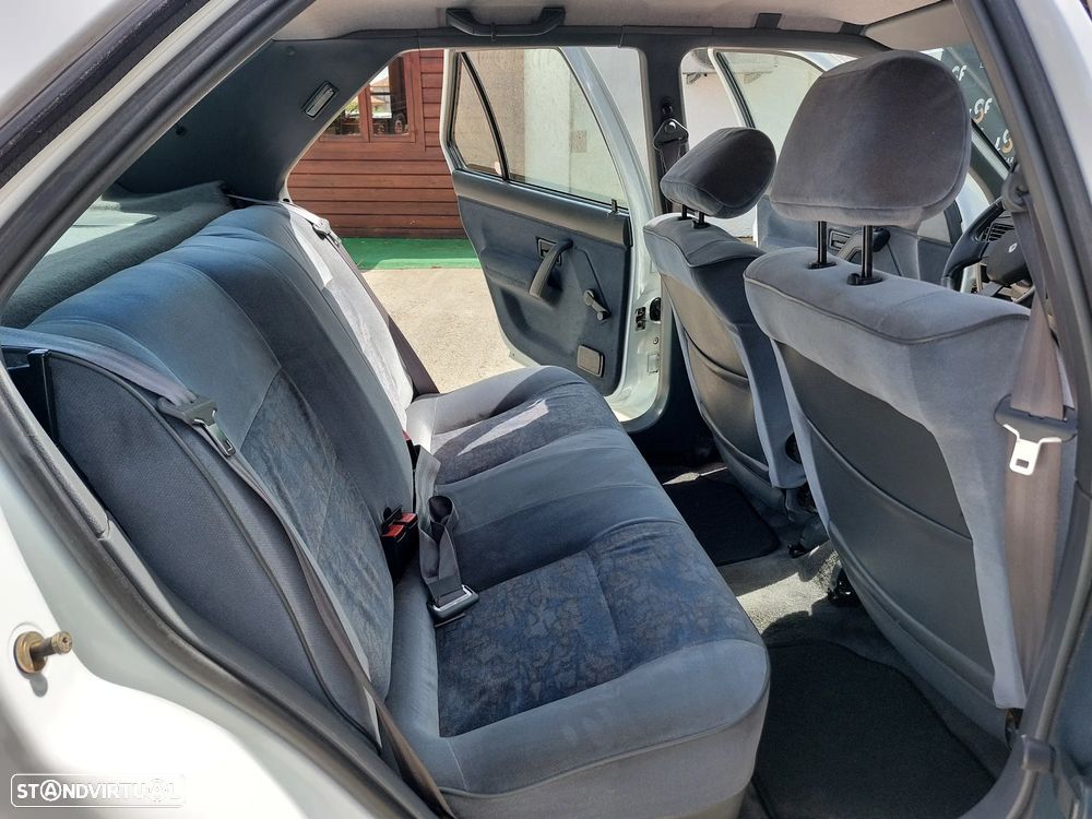 Renault 19 1.4 RTi - 12